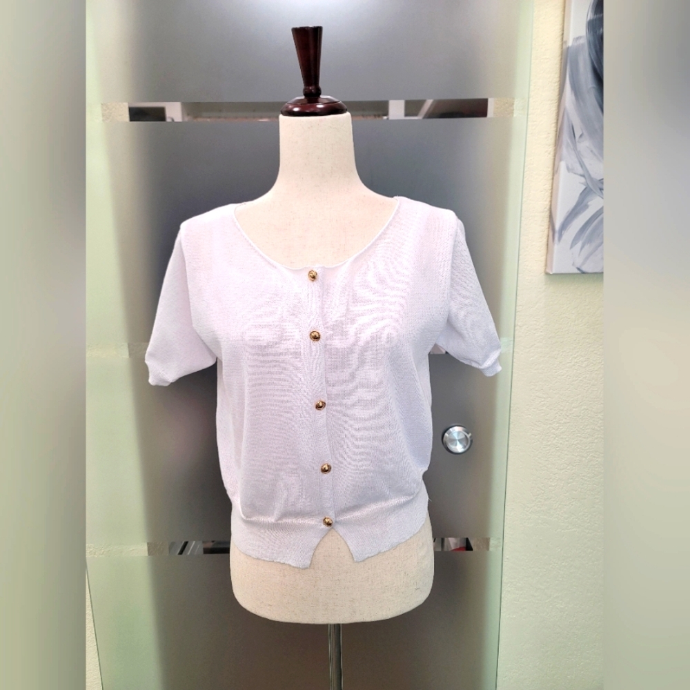 Nanning 9 Cropped White 2-piece Button-Up Sweater Set Size Medium